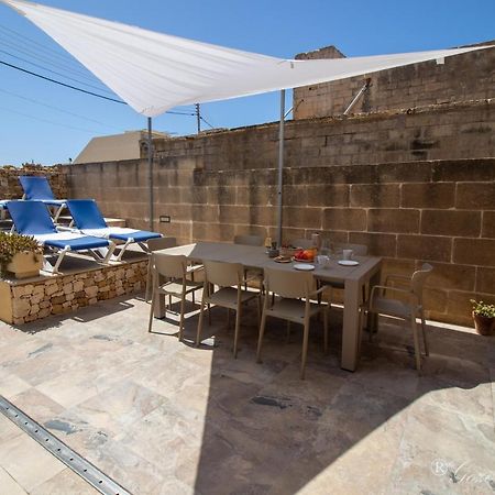 ホテル Mandolina Casa ガルブ エクステリア 写真