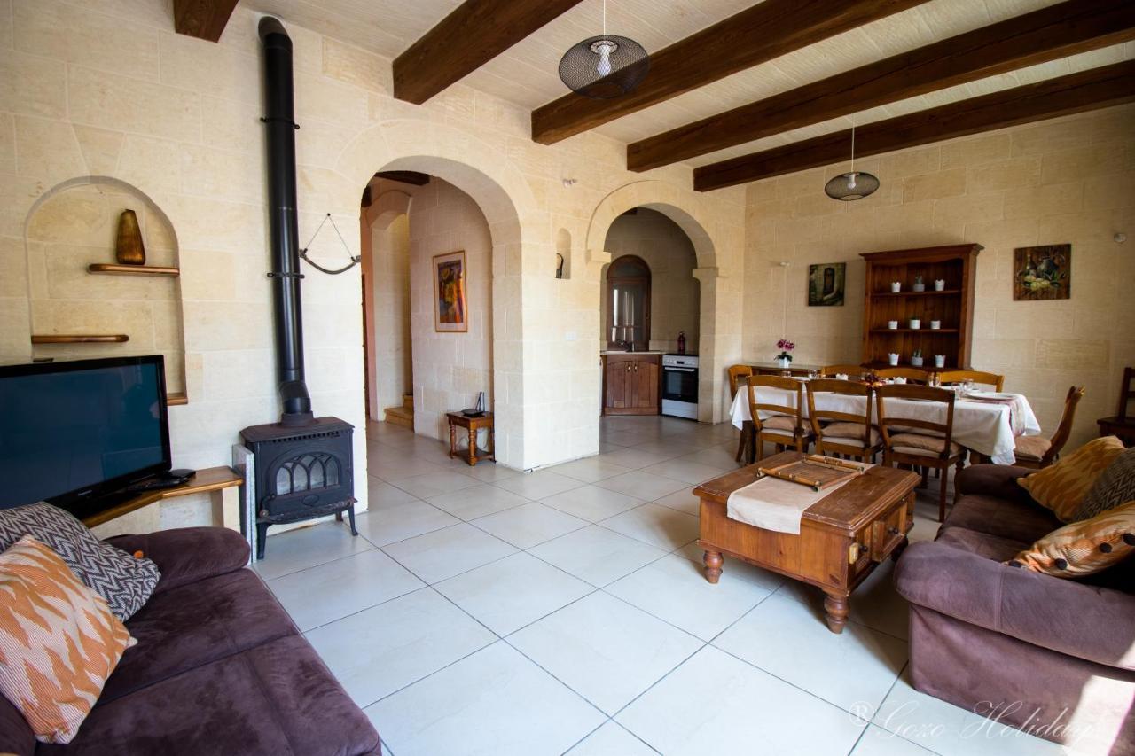 ホテル Mandolina Casa ガルブ エクステリア 写真