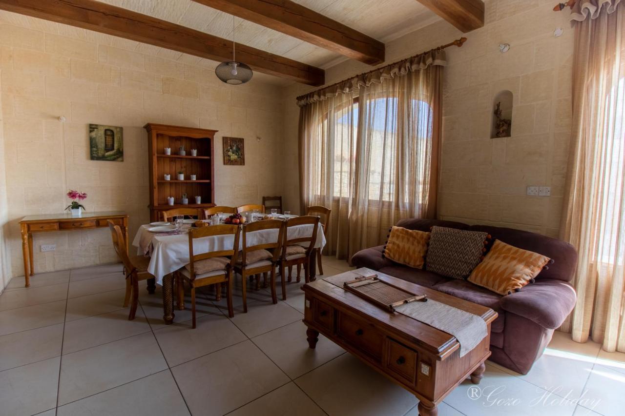 ホテル Mandolina Casa ガルブ エクステリア 写真